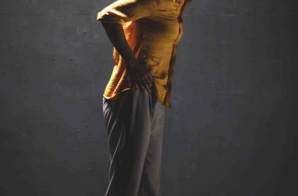 02 Wrongheaded Liz Roche